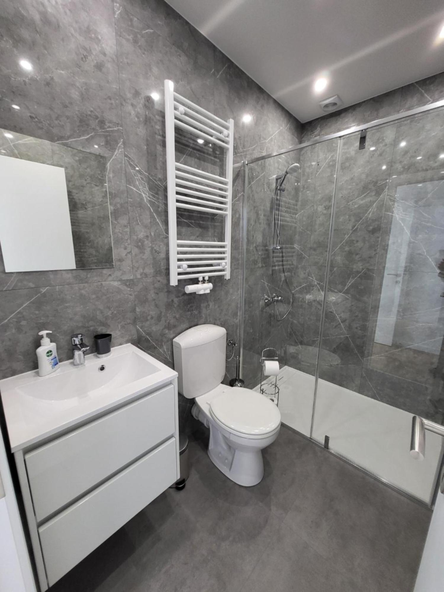 Private Rooms - European Quarter بروكسل المظهر الخارجي الصورة