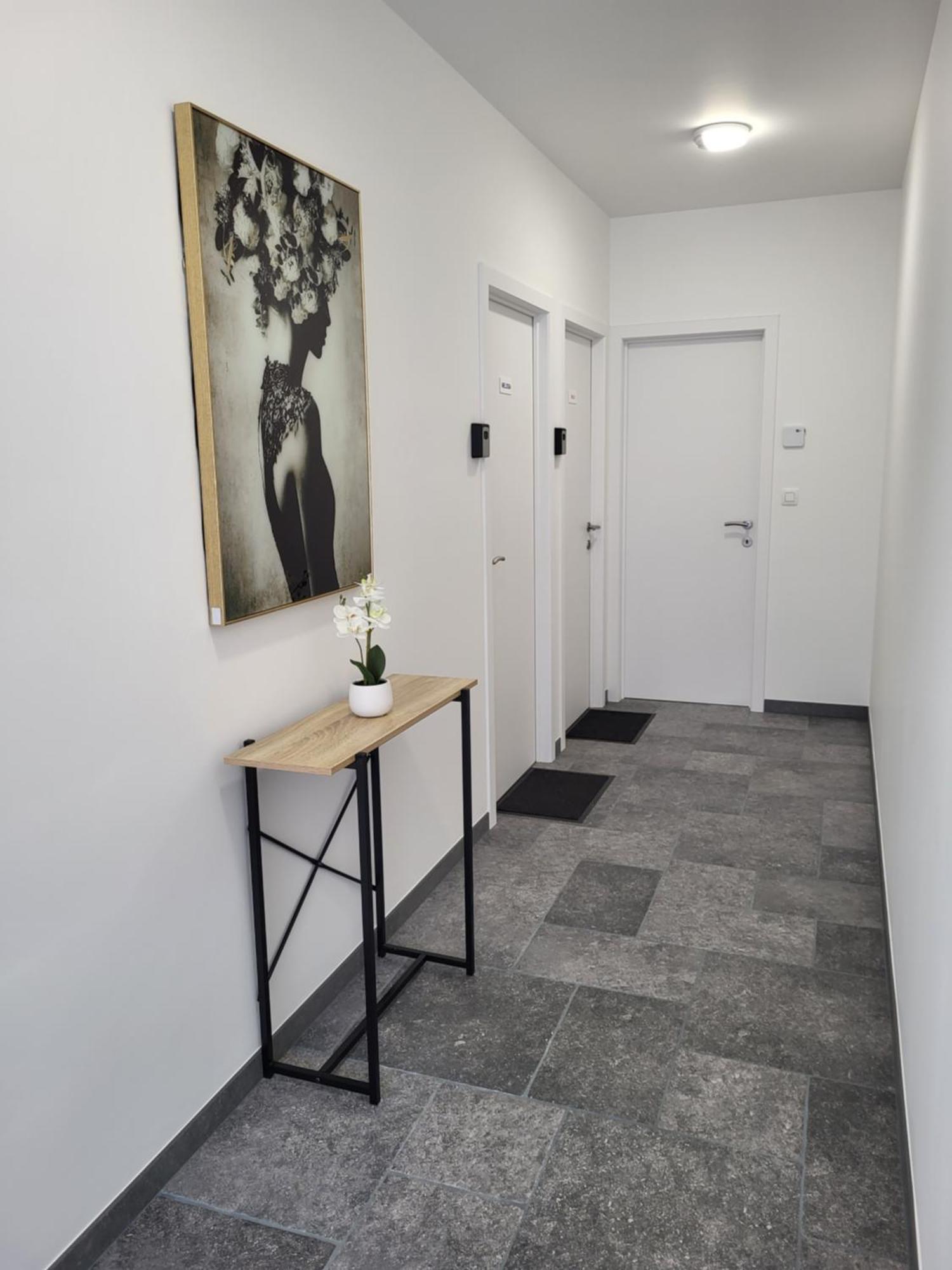 Private Rooms - European Quarter بروكسل المظهر الخارجي الصورة